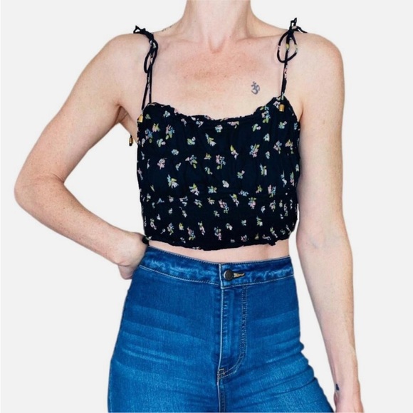 Free People Floral String Tie Crop Top Size XS Floral Feminine Fairy Whimsical - Picture 1 of 5